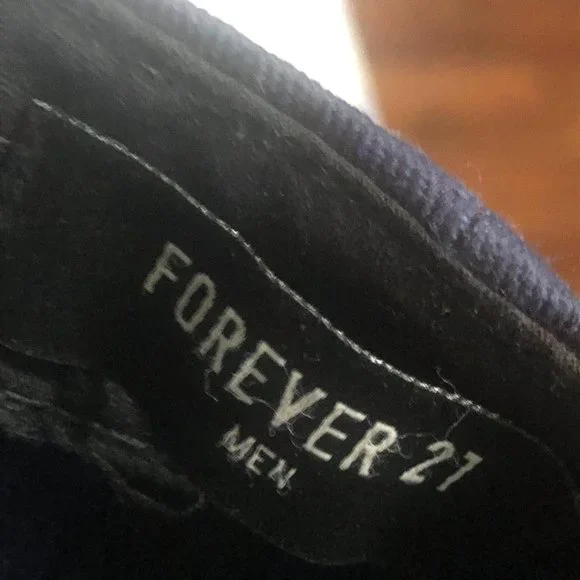 Hat - Picture 3 of 3